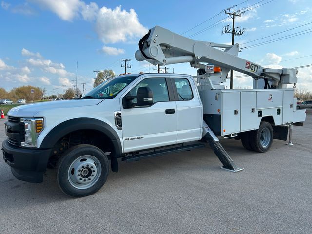 2019 Ford F-550 S BUCKET BOOM MATERIAL HANDLER 4X4 | Lake In The Hills, IL | Lemon Grove Trucks