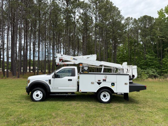2019 Ford F-550 Super Duty Altec AT-37G