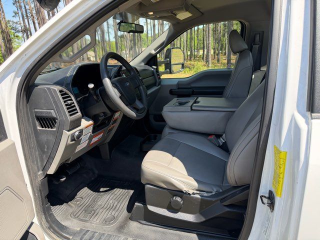 2019 Ford F-550 Super Duty Altec AT-40G