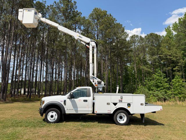 2019 Ford F-550 Super Duty Altec AT-37G