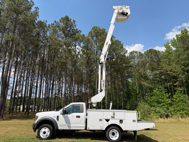 2019 Ford F-550 Super Duty Altec AT-37G