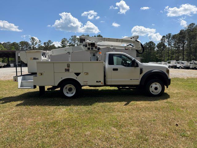 2019 Ford F-550 Super Duty Altec AT-40G