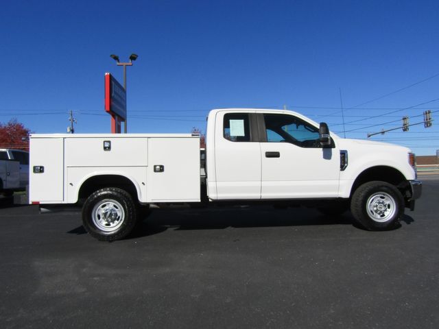 2019 Ford F250 Extended Cab 4x4 with New 8' Knapheide Utility Bed