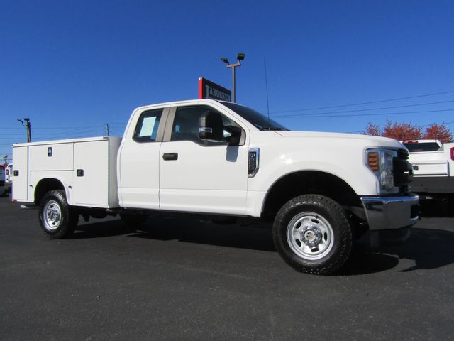 2019 Ford F250 Extended Cab 4x4 with New 8' Knapheide Utility Bed