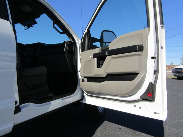 2019 Ford F250 Extended Cab 4x4 with New 8' Knapheide Utility Bed