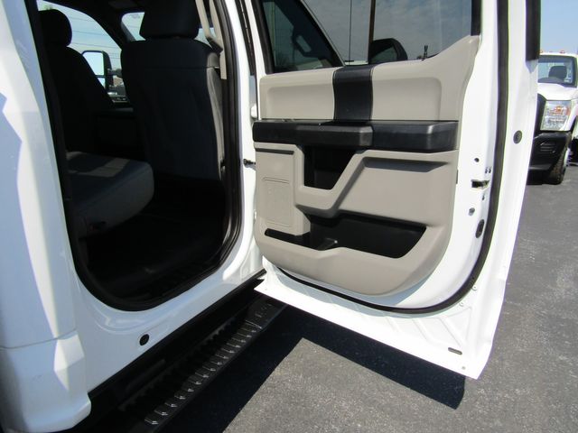 2019 Ford F250 Crew Cab 4x4 with New 8' Reading Utility Bed 2019 Ford F250 Crew Cab 4x4 with New 8' Reading Utility Bed