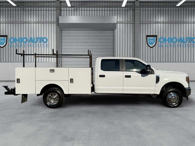 2019 Ford F350 4x4 Utility Bed V8 Crew Cab | Canton, Ohio | Ohio Auto Warehouse LLC