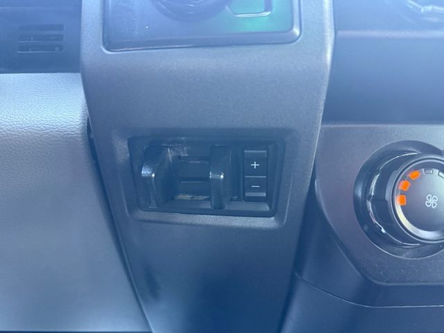 2019 Ford F350 4x4 Utility Bed V8 Crew Cab | Canton, Ohio | Ohio Auto Warehouse LLC