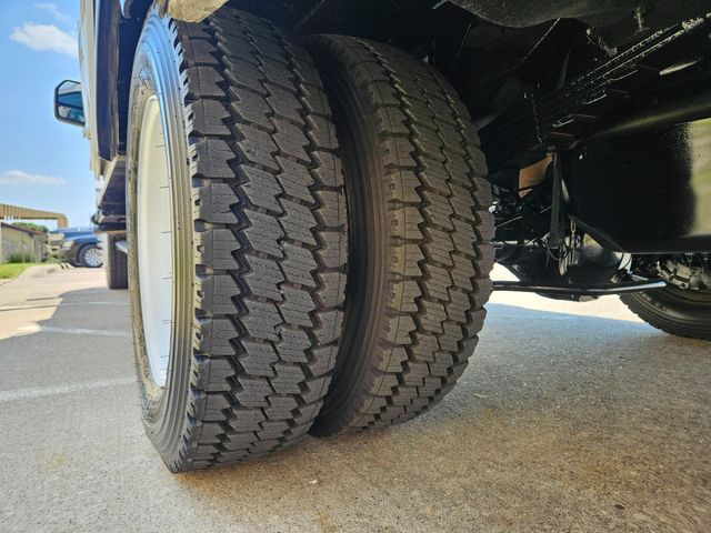 2019 Ford F550 ALTEC 46FT MATERIAL HANDLER BUCKET TRUCK 4X4 ALTEC AT41M TELESCOPING AND ARTCULATING | Irving, TX | Pinnacle Trucks