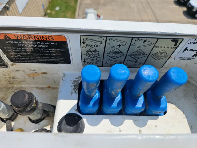 2019 Ford F550 ALTEC 46FT MATERIAL HANDLER BUCKET TRUCK 4X4 ALTEC AT41M TELESCOPING AND ARTCULATING | Irving, TX | Pinnacle Trucks