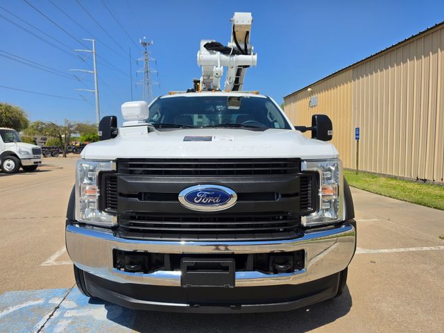 2019 Ford F550 ALTEC MATERIAL HANDLER BUCKET TRUCK 4X4 BUCKET TRUCK 6.7 POWERSTROKE ALTEC AT41M | Irving, TX | Pinnacle Trucks Dallas 2019 Ford F550 ALTEC MATERIAL HANDLER BUCKET TRUCK 4X4 BUCKET TRUCK 6.7 POWERSTROKE ALTEC AT41M | Irving, TX | Pinnacle Trucks Dallas
