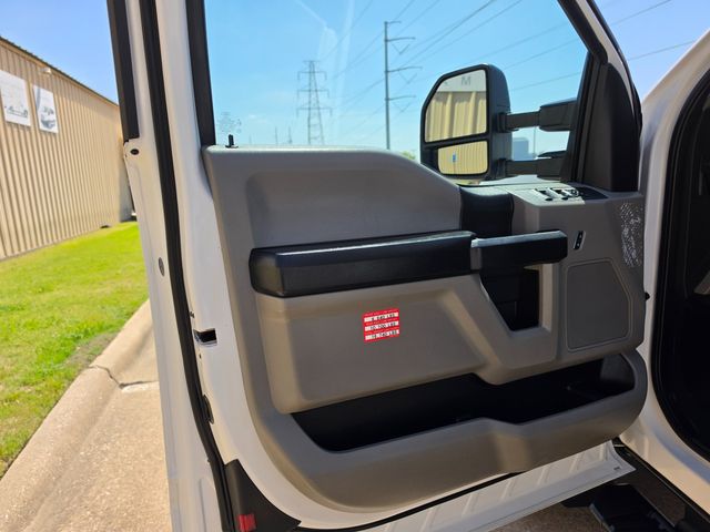 2019 Ford F550 ALTEC MATERIAL HANDLER BUCKET TRUCK 4X4 BUCKET TRUCK 6.7 POWERSTROKE ALTEC AT41M | Irving, TX | Pinnacle Trucks 2019 Ford F550 ALTEC MATERIAL HANDLER BUCKET TRUCK 4X4 BUCKET TRUCK 6.7 POWERSTROKE ALTEC AT41M | Irving, TX | Pinnacle Trucks