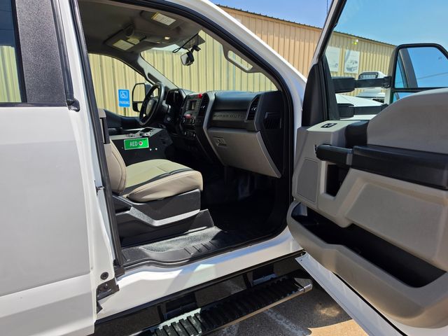 2019 Ford F550 ALTEC MATERIAL HANDLER BUCKET TRUCK 4X4 BUCKET TRUCK 6.7 POWERSTROKE ALTEC AT41M | Irving, TX | Pinnacle Trucks