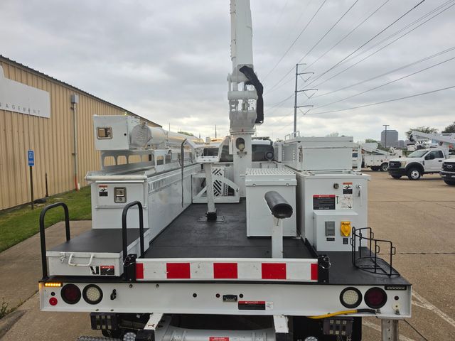2019 Ford F550 ALTEC MATERIAL HANDLER BUCKET TRUCK 4X4 BUCKET TRUCK 6.7 POWERSTROKE ALTEC AT41M | Irving, TX | Pinnacle Trucks Dallas