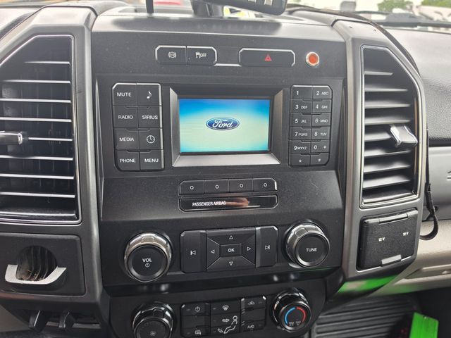 2019 Ford F550 CENTURY WRECKER ROLLBACK F550 4X4 TOW TRUCK ROLLBACK | Irving, TX | Pinnacle Trucks