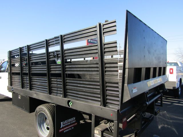 2019 Ford F550 Crew Cab 4x4 Diesel with 12' Stake Body and Lift Gate 2019 Ford F550 Crew Cab 4x4 Diesel with 12' Stake Body and Lift Gate