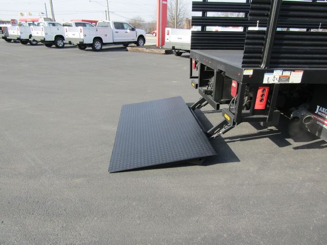 2019 Ford F550 Crew Cab 4x4 Diesel with 12' Stake Body and Lift Gate