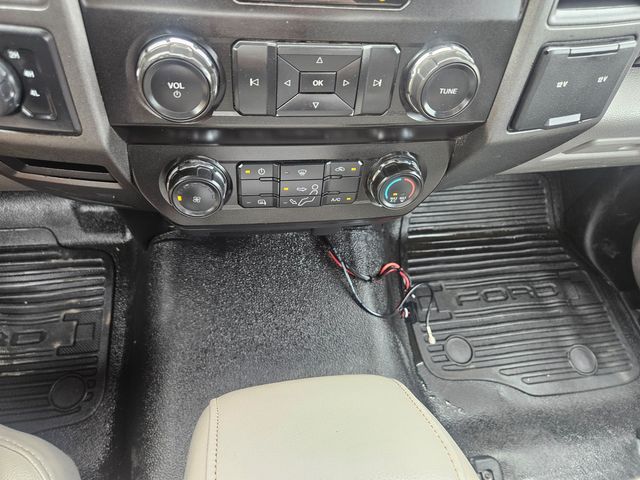 2019 Ford F550 MATERIAL HANDLING 4X4 ETI BUCKET 6.7 DIESEL ETCMH37IH 42FT BUCKET TRUCK | Irving, TX | Pinnacle Trucks 2019 Ford F550 MATERIAL HANDLING 4X4 ETI BUCKET 6.7 DIESEL ETCMH37IH 42FT BUCKET TRUCK | Irving, TX | Pinnacle Trucks