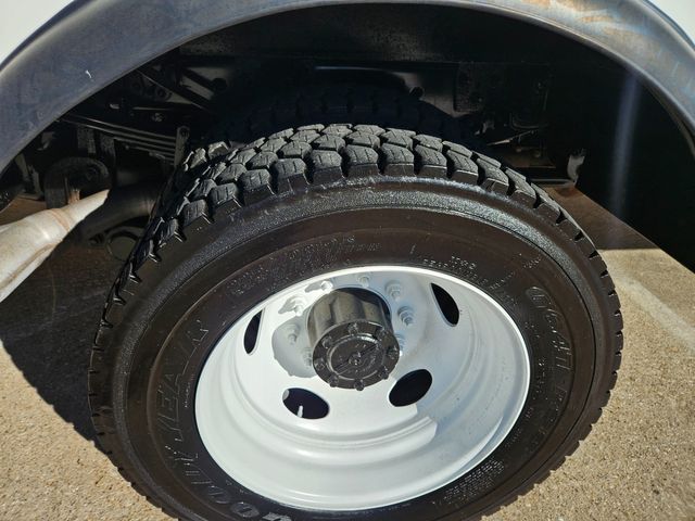 2019 Ford F550 VERSALIFT 45FT REACH BUCKET TRUCK VERSALIFT SST40IH 45FT TELESCOPING AND ARTICULATIN | Irving, TX | Pinnacle Trucks