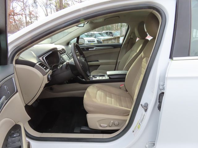 2019 Ford Fusion Hybrid SE