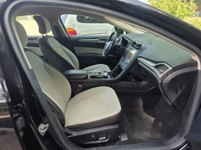 2019 Ford Fusion SE | Reseda, CA | Angeles Auto Alliance