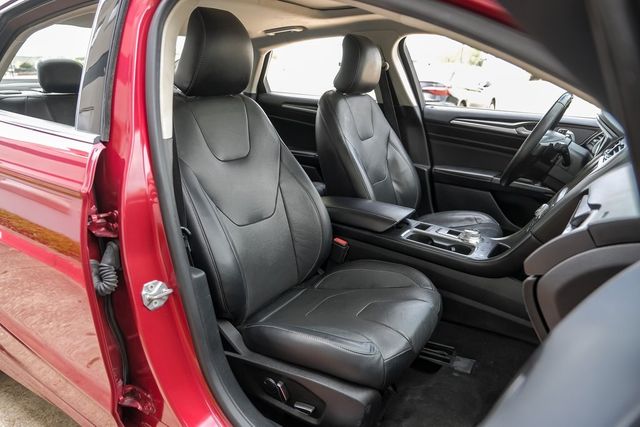 2019 Ford Fusion Titanium Moonroof Heated Wheel/Seats Nav FordPass 2019 Ford Fusion Titanium Moonroof Heated Wheel/Seats Nav FordPass