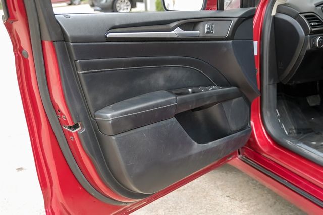 2019 Ford Fusion Titanium Moonroof Heated Wheel/Seats Nav FordPass 2019 Ford Fusion Titanium Moonroof Heated Wheel/Seats Nav FordPass