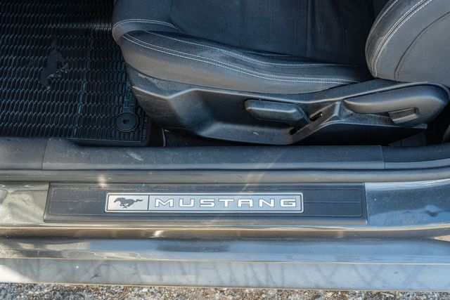 2019 Ford Mustang GT COUPE / 6MT / GT PERFORMANCE PKG 2 / RECAROS | Austin, TX | Rocky Mountain Truck Stop Austin 2019 Ford Mustang GT COUPE / 6MT / GT PERFORMANCE PKG 2 / RECAROS | Austin, TX | Rocky Mountain Truck Stop Austin