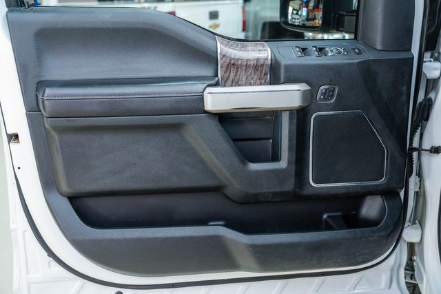 2019 Ford Super Duty F-350 DRW Pickup LARIAT | New York, NY | Spincar Demo Account