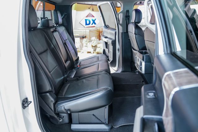 2019 Ford Super Duty F-350 DRW Pickup LARIAT | New York, NY | Spincar Demo Account