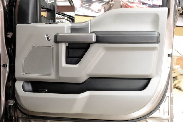 2019 Ford Super Duty F-350 DRW Pickup XLT | New York, NY | Spincar Demo Account 2019 Ford Super Duty F-350 DRW Pickup XLT | New York, NY | Spincar Demo Account