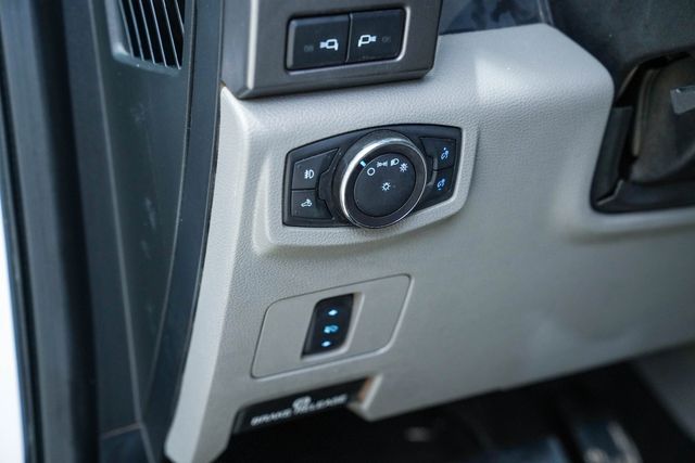 2019 Ford Super Duty F-350 DRW Pickup XLT | New York, NY | Spincar Demo Account