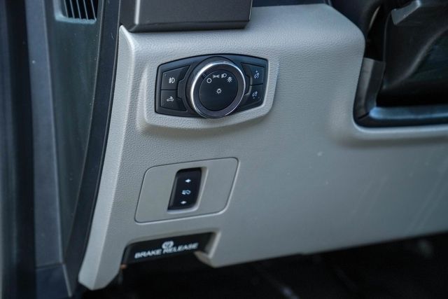 2019 Ford Super Duty F-350 DRW Pickup XLT | New York, NY | Spincar Demo Account 2019 Ford Super Duty F-350 DRW Pickup XLT | New York, NY | Spincar Demo Account