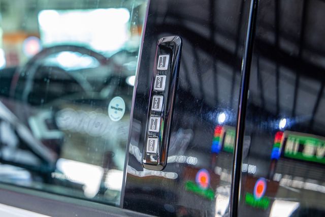 2019 Ford Super Duty F-350 SRW Pickup LARIAT | New York, NY | Spincar Demo Account 2019 Ford Super Duty F-350 SRW Pickup LARIAT | New York, NY | Spincar Demo Account