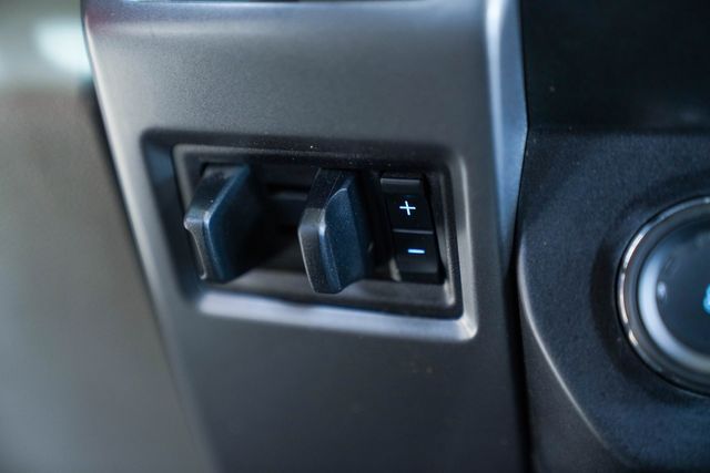 2019 Ford Super Duty F-350 SRW Pickup XLT | New York, NY | Spincar Demo Account 2019 Ford Super Duty F-350 SRW Pickup XLT | New York, NY | Spincar Demo Account