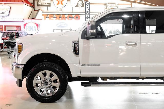 2019 Ford Super Duty F-350 SRW Pickup LARIAT | New York, NY | Spincar Demo Account