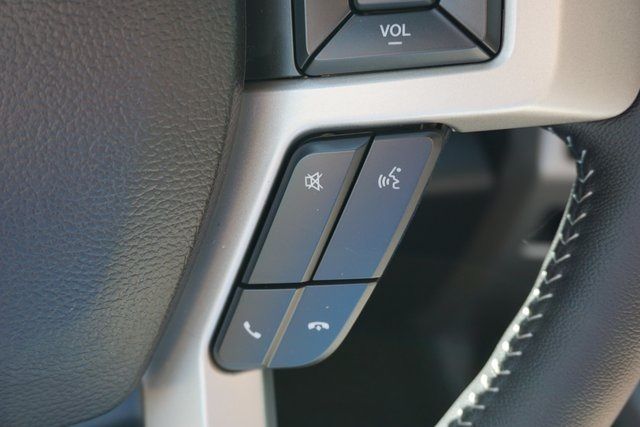 2019 Ford Super Duty F-350 SRW Pickup LARIAT