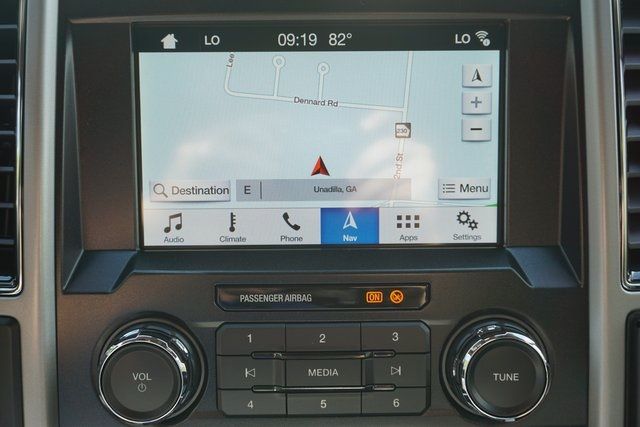 2019 Ford Super Duty F-350 SRW Pickup LARIAT