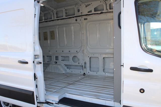 2019 Ford Transit 350 Hi-Roof Extended Cargo Van | Irving, Texas | Lonestar Automart Inc. 2019 Ford Transit 350 Hi-Roof Extended Cargo Van | Irving, Texas | Lonestar Automart Inc.