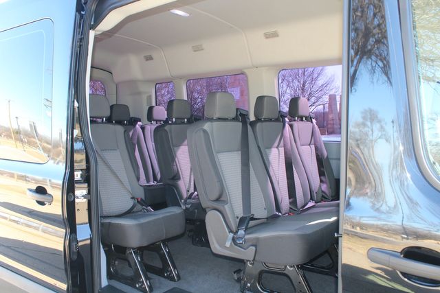 2019 Ford Transit 350 XLT Med Roof 15 Passenger Van | Irving, Texas | Lonestar Automart Inc. 2019 Ford Transit 350 XLT Med Roof 15 Passenger Van | Irving, Texas | Lonestar Automart Inc.