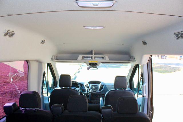 2019 Ford Transit 350 XLT Med Roof 15 Passenger Van | Irving, Texas | Lonestar Automart Inc. 2019 Ford Transit 350 XLT Med Roof 15 Passenger Van | Irving, Texas | Lonestar Automart Inc.