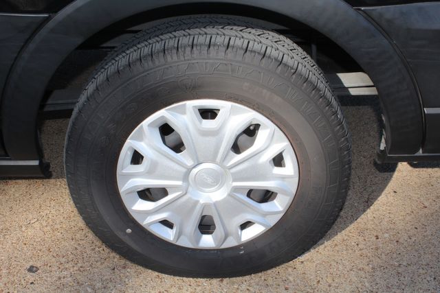 2019 Ford Transit 350 XLT Med Roof 15 Passenger Van | Irving, Texas | Lonestar Automart Inc. 2019 Ford Transit 350 XLT Med Roof 15 Passenger Van | Irving, Texas | Lonestar Automart Inc.