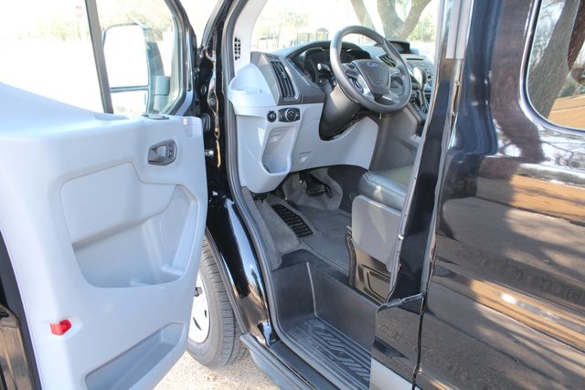 2019 Ford Transit 350 XLT Med Roof 15 Passenger Van | Irving, Texas | Lonestar Automart Inc. 2019 Ford Transit 350 XLT Med Roof 15 Passenger Van | Irving, Texas | Lonestar Automart Inc.