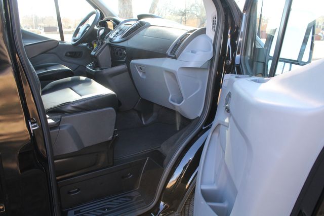 2019 Ford Transit 350 XLT Med Roof 15 Passenger Van | Irving, Texas | Lonestar Automart Inc. 2019 Ford Transit 350 XLT Med Roof 15 Passenger Van | Irving, Texas | Lonestar Automart Inc.