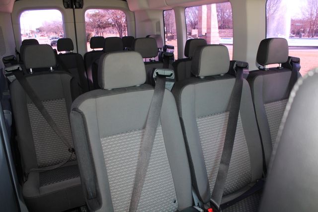 2019 Ford Transit 350 XLT Med Roof 15 Passenger Van | Irving, Texas | Lonestar Automart Inc. 2019 Ford Transit 350 XLT Med Roof 15 Passenger Van | Irving, Texas | Lonestar Automart Inc.