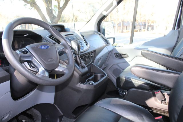 2019 Ford Transit 350 XLT Med Roof 15 Passenger Van | Irving, Texas | Lonestar Automart Inc. 2019 Ford Transit 350 XLT Med Roof 15 Passenger Van | Irving, Texas | Lonestar Automart Inc.