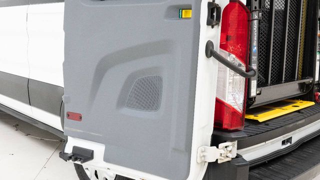 2019 Ford Transit 350 XLT 3dr LWB Medium Roof Passenger Van w/Sli... | Houston, TX | Houston Auto Credit 2019 Ford Transit 350 XLT 3dr LWB Medium Roof Passenger Van w/Sli... | Houston, TX | Houston Auto Credit