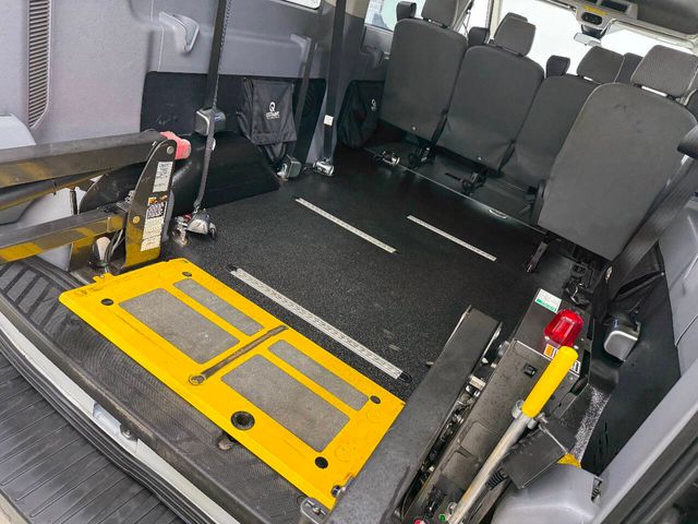 2019 Ford Transit 350 XLT 3dr LWB Medium Roof Passenger Van w/Sli... | Houston, TX | Houston Auto Credit 2019 Ford Transit 350 XLT 3dr LWB Medium Roof Passenger Van w/Sli... | Houston, TX | Houston Auto Credit