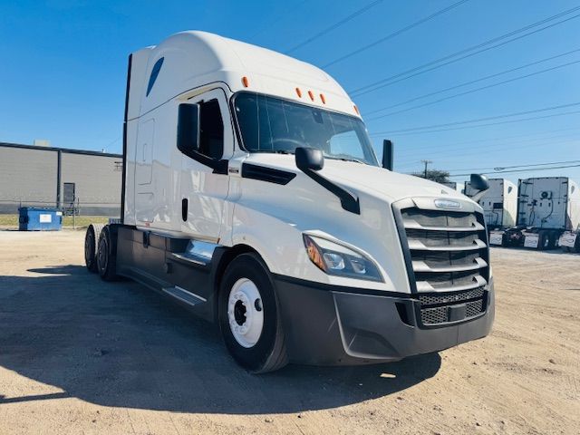 2019 Freightliner CASCADIA 126 | Dallas, TX | Infinity Trucks 2019 Freightliner CASCADIA 126 | Dallas, TX | Infinity Trucks
