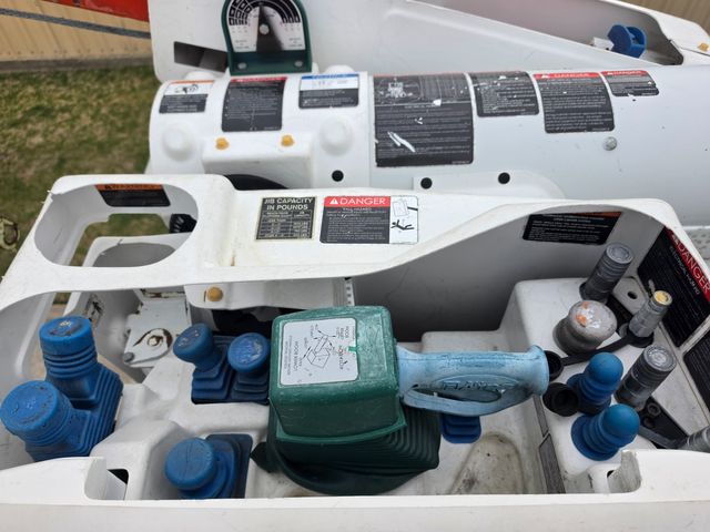 2019 Freightliner M2 ALTEC L42M 47FT MATERIAL HANDLER CUMMINS POWERED ALTEC | Irving, TX | Pinnacle Trucks